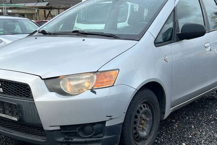 Mitsubishi Colt 143.852 km 2.690 &euro; Frankfurt 65933