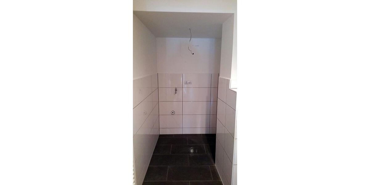 Erdgeschoßwohnung Frankfurt am Main Nord-Ost - 3 Zimmer, 108 m&sup2;, 1.480&euro; | Angebot:26671587