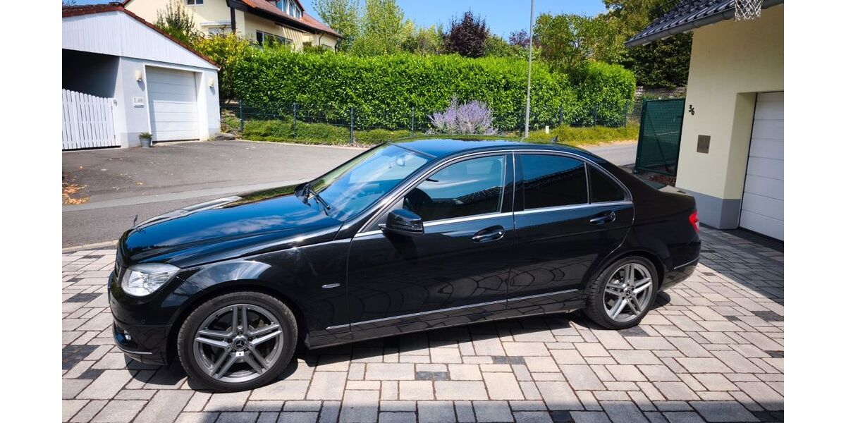 Mercedes-Benz C 350 186.000 km 8.900 &euro; Ober-Mörlen 61239