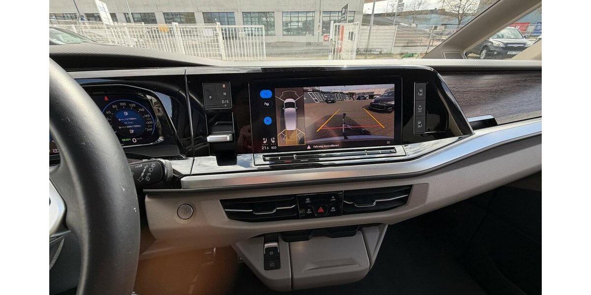 VW T7 Multivan Style eHybrid/Vollausst/Leder/Pano 80.000 km 40.999 &euro; Frankfurt 60386