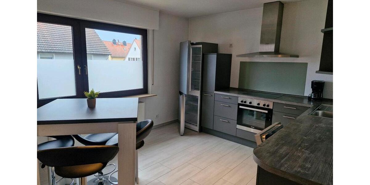 Etagenwohnung Bischofsheim - 3 Zimmer, 90 m&sup2;, 1.400&euro; | Angebot:25407883