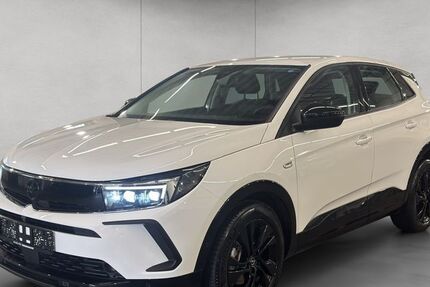 Opel Grandland (X) 10.286 km 25.550 &euro; Hanau 63452