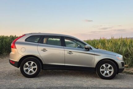 Volvo XC60 210.000 km 11.000 € Erlensee 63526