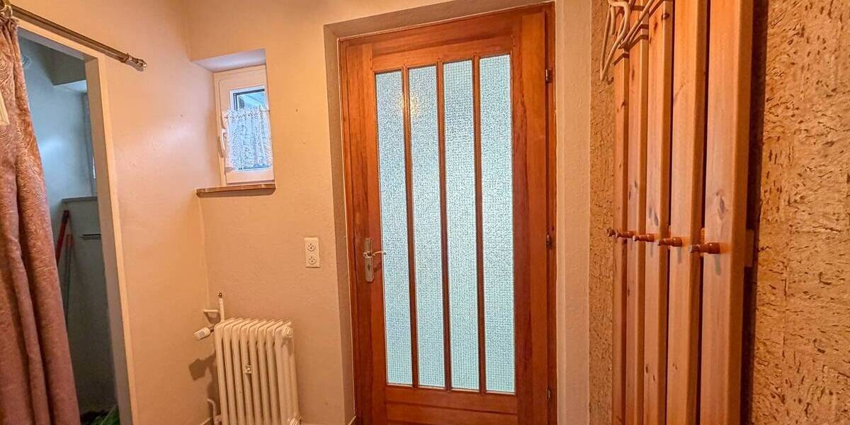 Etagenwohnung Königstein im Taunus - Falkenstein Falkenstein - 5 Zimmer, 100 m&sup2;, 435.000&euro; | Angebot:26117481