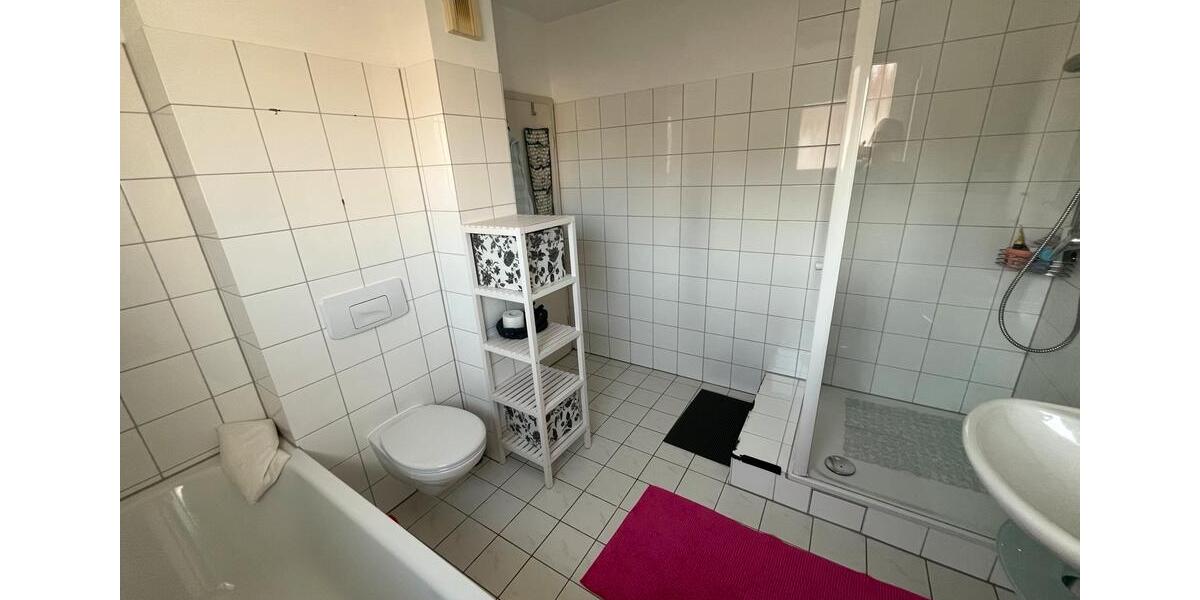 Reihenmittelhaus mit 5 Zimmern in Maintal 5 zimmer