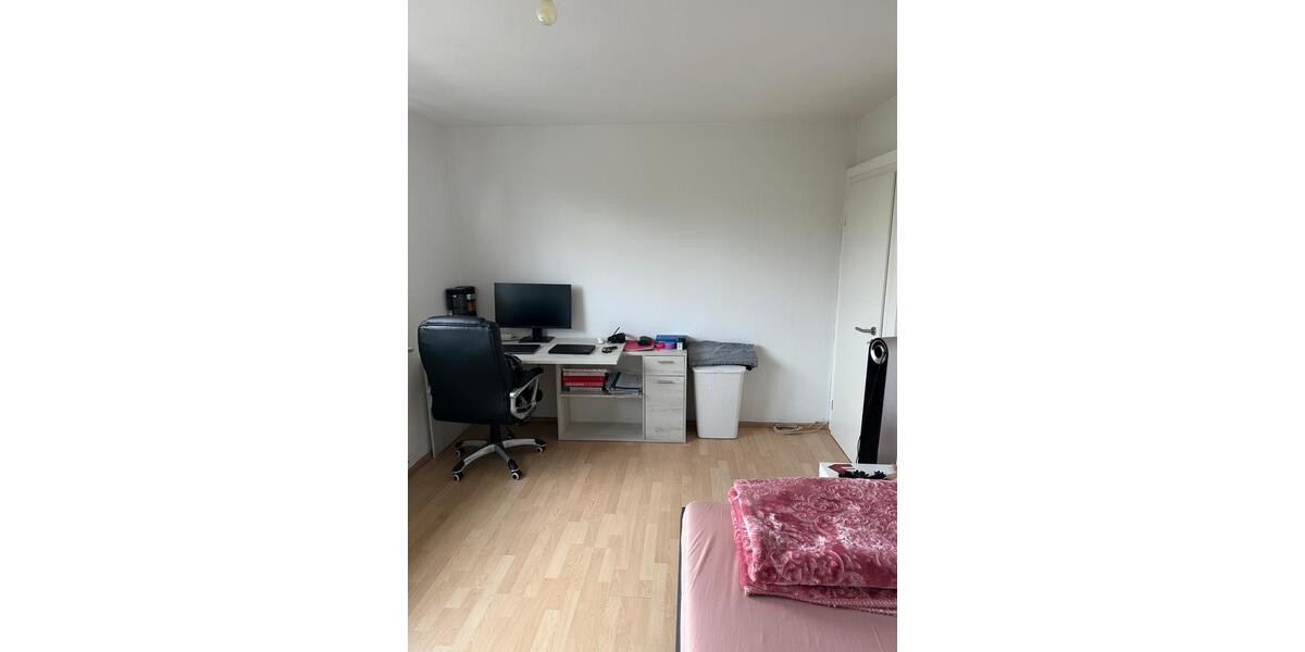 Dachgeschoßwohnung Darmstadt Darmstadt-West - 3 Zimmer, 55 m&sup2;, 1.250&euro; | Angebot:26604142
