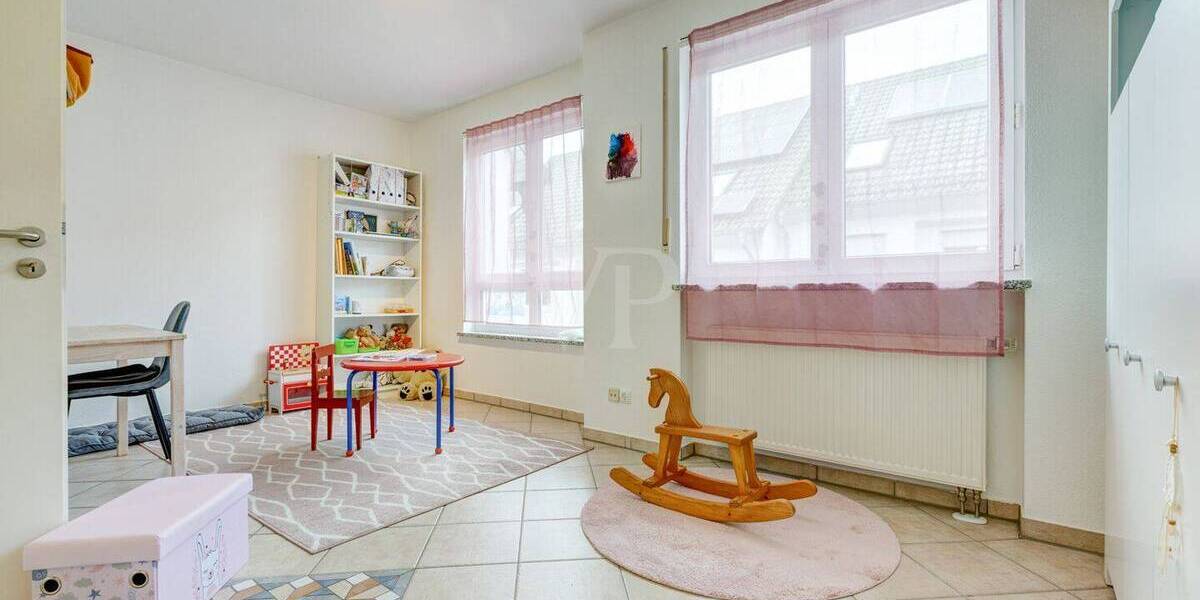 Reihenmittelhaus Liederbach am Taunus Liederbach - 4 Zimmer, 132 m&sup2;, 695.000&euro; | Angebot:26893079