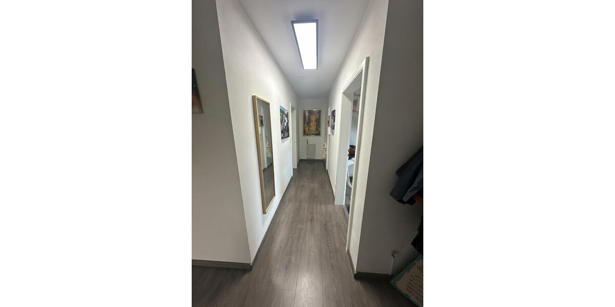 Schöne 3 Zimmerwohnung 3 zimmer