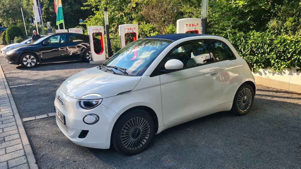 Fiat 500 22.000 km 17.999 &euro; GRIESHEIM 64347