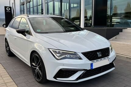 Seat Leon 95.000 km 21.000 &euro; Frankfurt 60438