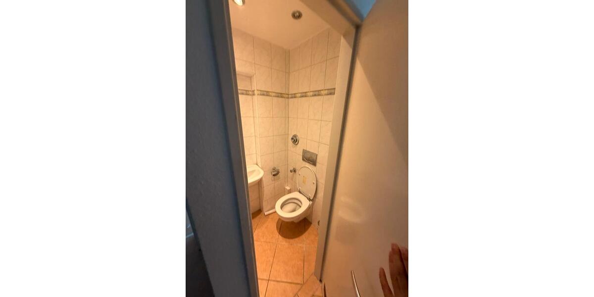 Etagenwohnung Frankfurt am Main Sachsenhausen Süd - 2 Zimmer, 63 m&sup2;, 1.500&euro; | Angebot:25792450