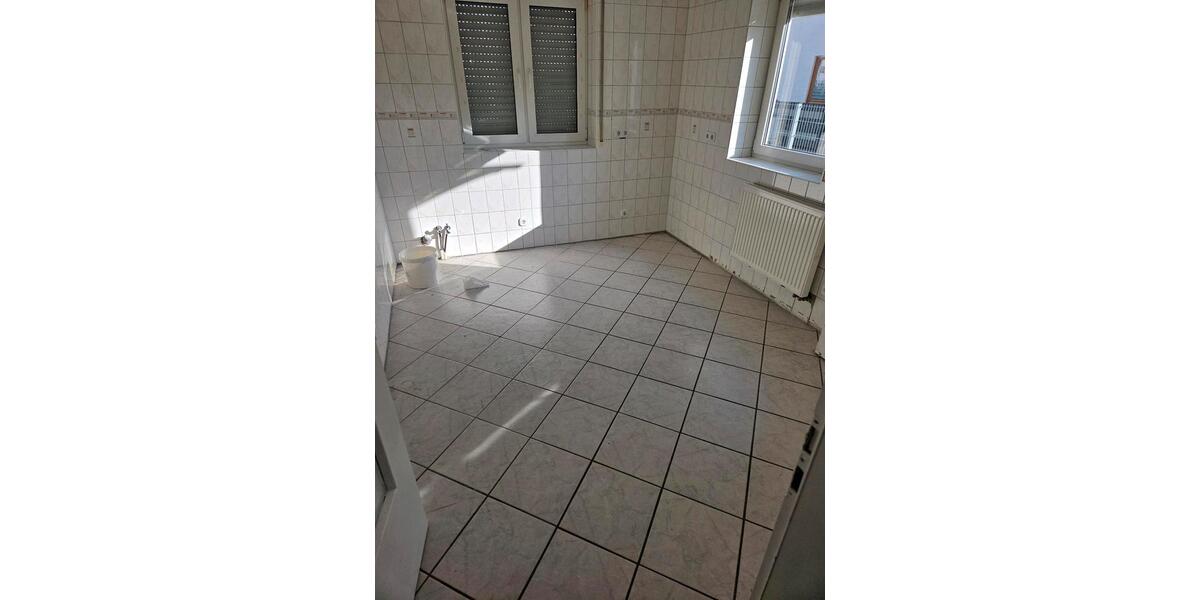 Erdgeschoßwohnung Raunheim - 4 Zimmer, 85 m&sup2;, 1.700&euro; | Angebot:25355622