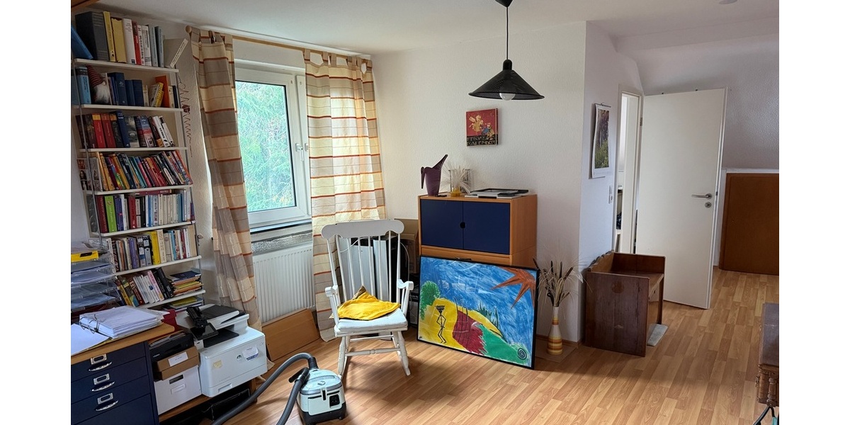 Hofheim: Familien aufgepasst!!Liebevoll gepflegte Doppelhaushälfte im Völkerviertel - Doppelhaushälfte Hofheim | Angebot:23406041