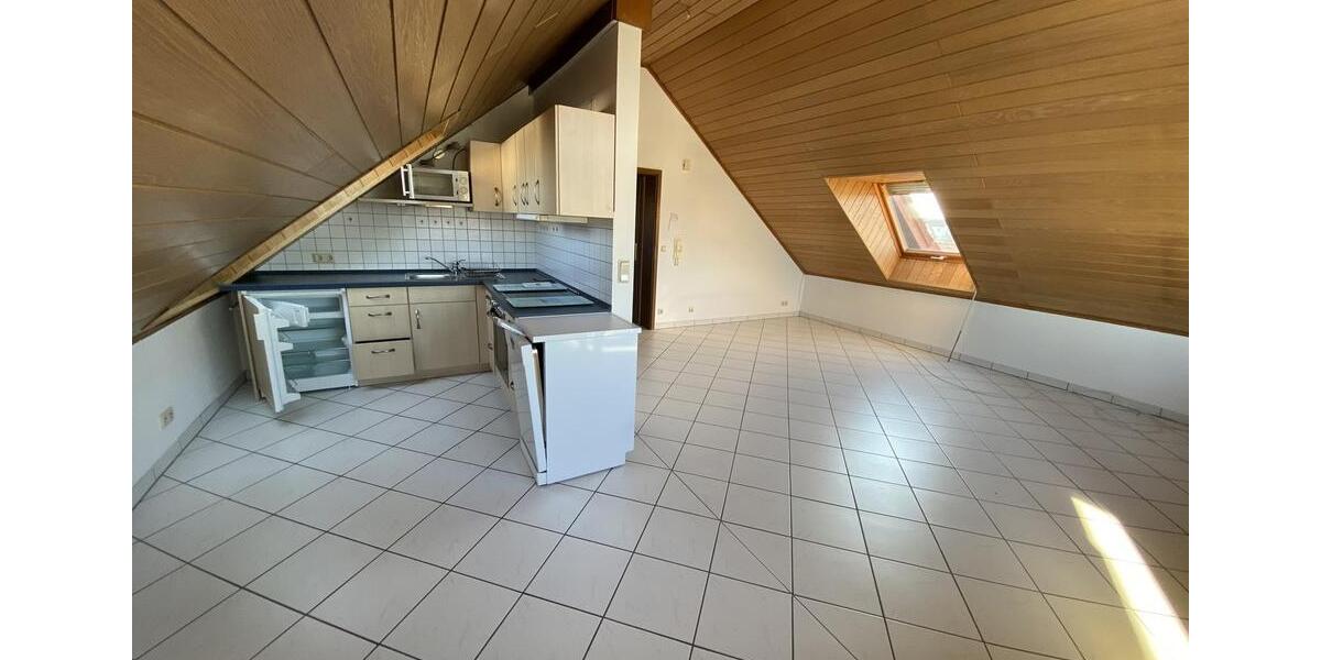 Dachgeschoßwohnung Rödermark - 2 Zimmer, 43 m&sup2;, 580&euro; | Angebot:25611838