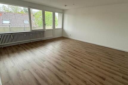 Wohnung Frankfurt am Main Rödelheim - 2 Zimmer, 70 m&sup2;, 900&euro; | Angebot:26483663
