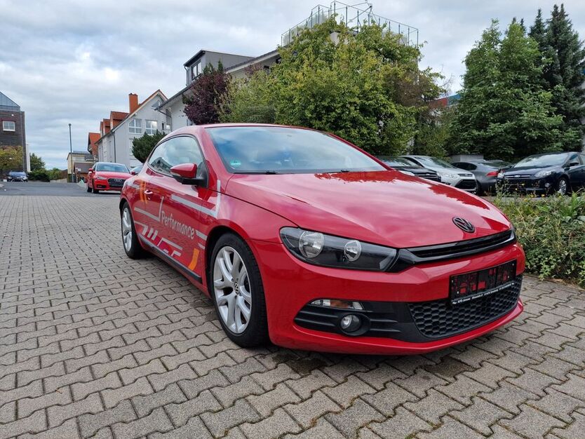VW Scirocco 123.200 km 7.950 € Kronberg 61476