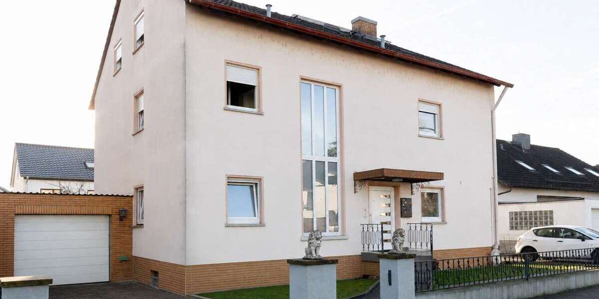 Einfamilienhaus Frankfurt am Main Bonames - 11 Zimmer, 264 m&sup2;, 995.000&euro; | Angebot:25466470