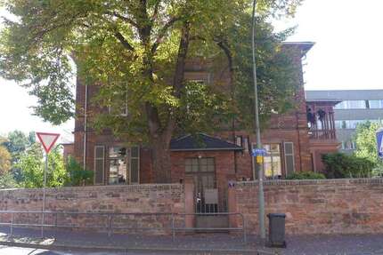 Wohnung zum Mieten in Frankfurt am Main 1.550 € 132 m² 5 zimmer