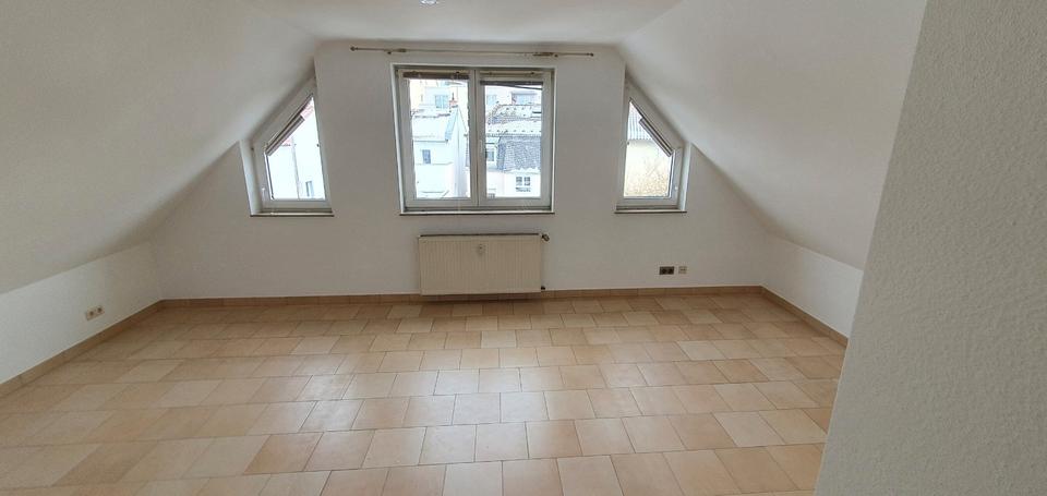 Dachgeschoßwohnung Bad Vilbel - 3 Zimmer, 88 m&sup2;, 398.000&euro; | Angebot:26866336