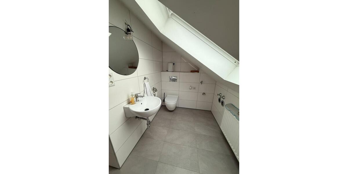 2,5-Zimmer Dachgeschosswohnung in HanauRosenau 2.5 zimmer