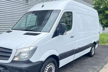 Mercedes-Benz Sprinter 176.000 km 11.490 &euro; Frankfurt am Main 65933