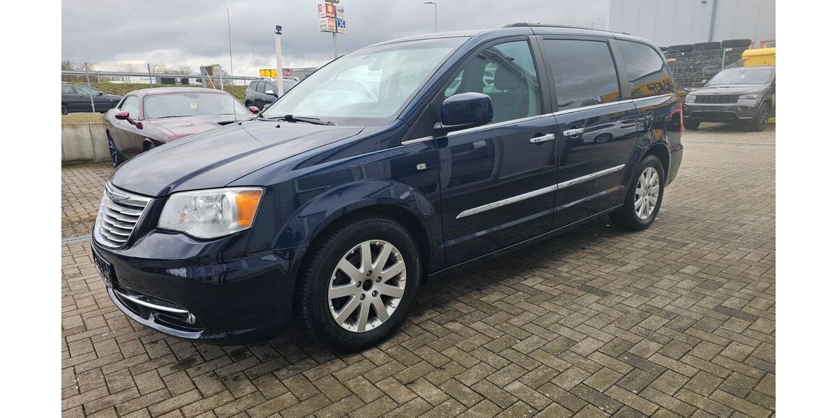 Chrysler Grand Voyager 159.370 km 9.900 &euro; Erlensee 63526