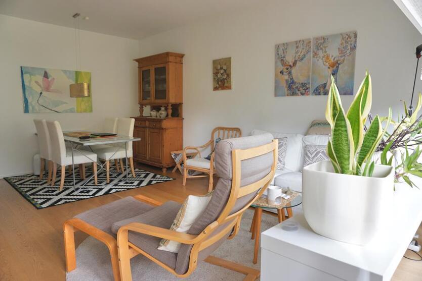 *Nähe Kurpark in ruhiger Lage - gemütliche 2-Zi-ETW mit Balkon und Tiefgaragenplatz* 2 zimmer