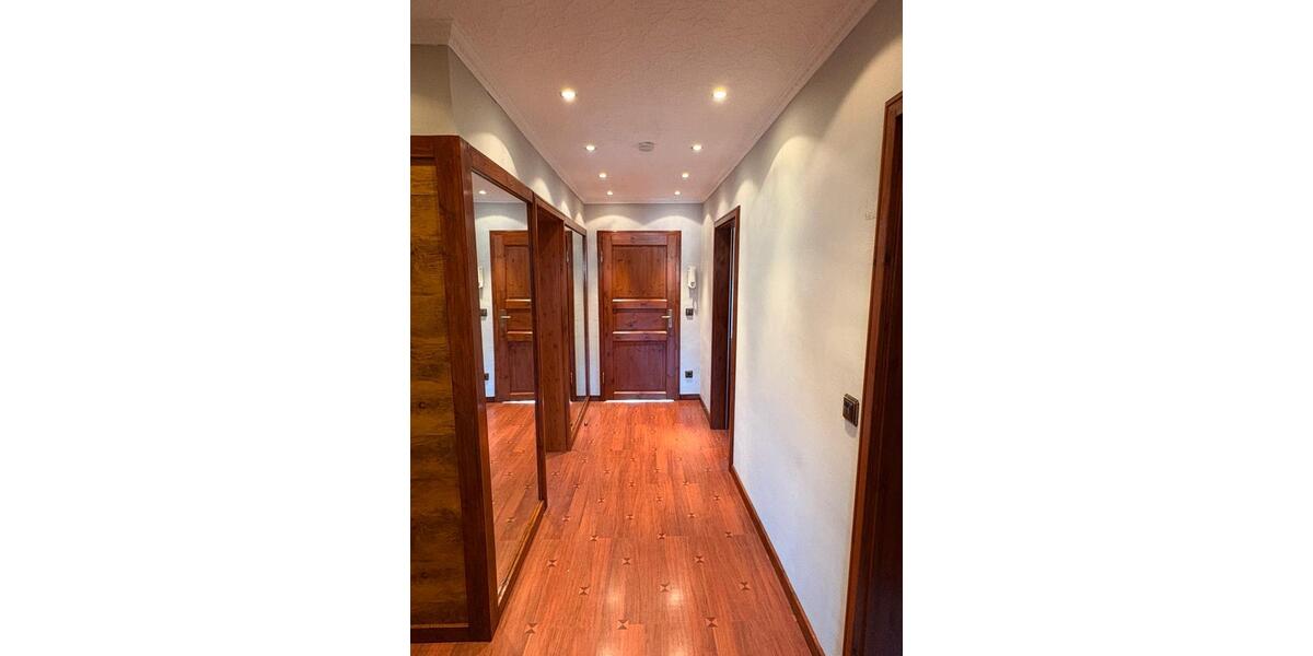 Dachgeschoßwohnung Dietzenbach - 2 Zimmer, 70 m&sup2;, 300.000&euro; | Angebot:27068458