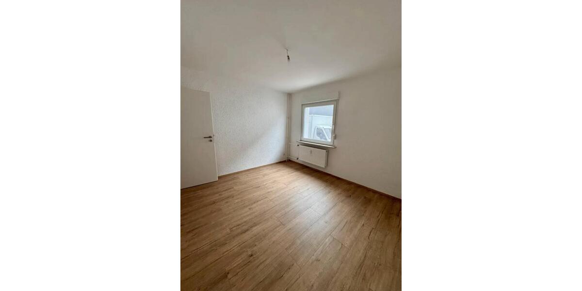 Erdgeschoßwohnung Griesheim - 3 Zimmer, 60 m&sup2;, 1.140&euro; | Angebot:25641981