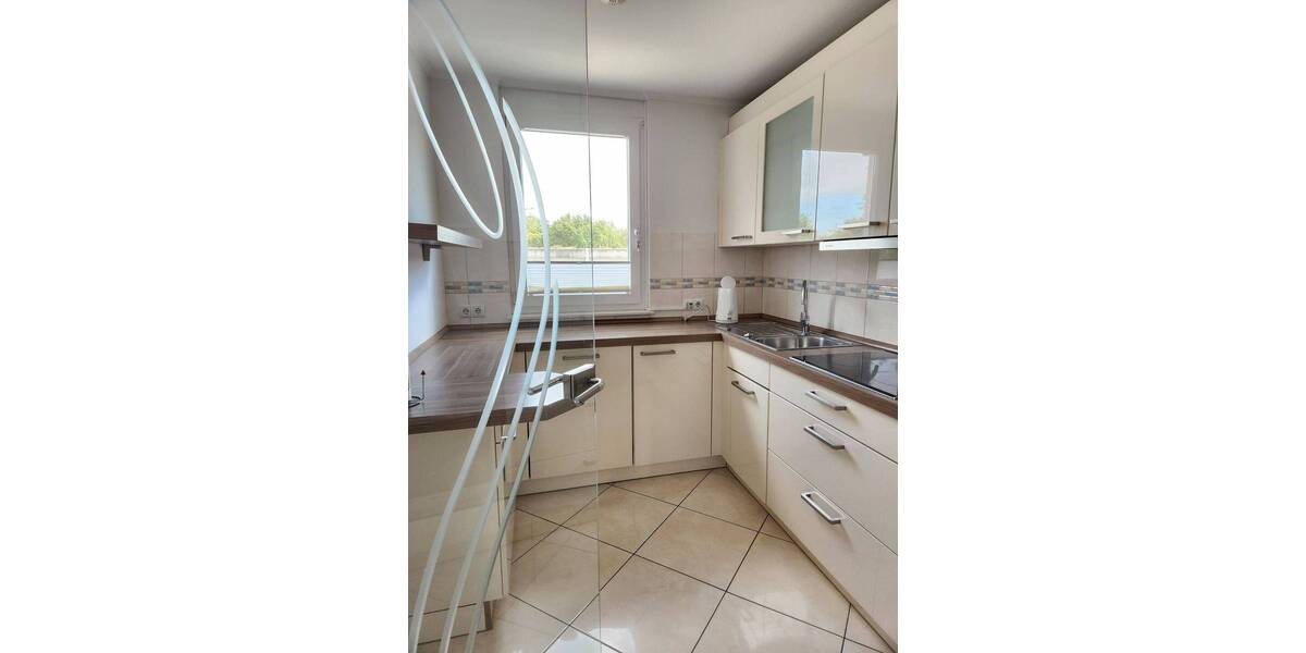 Mehrfamilienhaus, Wohnhaus Bad Vilbel Dortelweil - 5 Zimmer, 136 m&sup2;, 2.800&euro; | Angebot:23957205