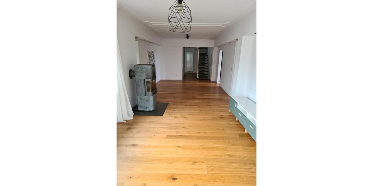 Einfamilienhaus Darmstadt - 5 Zimmer, 147 m&sup2;, 2.100&euro; | Angebot:26069114