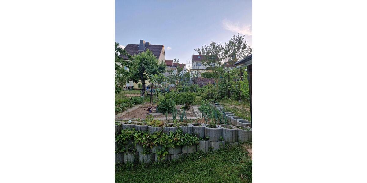 Einfamilienhaus Eppstein - 10 Zimmer, 300 m&sup2;, 980.000&euro; | Angebot:27184226