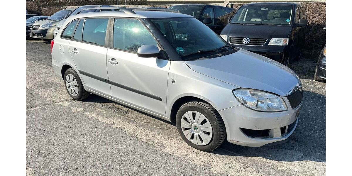 Skoda Fabia 238.978 km 1.990 &euro; Frankfurt am Main 65933