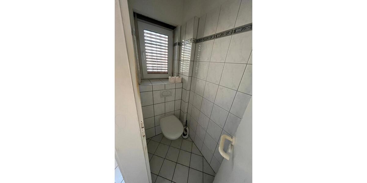 Etagenwohnung Frankfurt am Main Bornheim - 3 Zimmer, 75 m&sup2;, 1.500&euro; | Angebot:26388732
