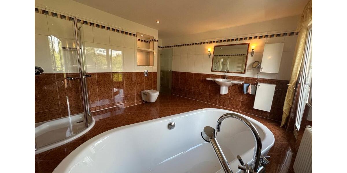 Einfamilienhaus Frankfurt am Main Bonames - 6 Zimmer, 230 m&sup2;, 950.000&euro; | Angebot:27233686