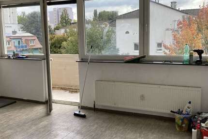 Wohnung zum Kaufen in Frankfurt am Main 190.000 € 54 m² 2 zimmer