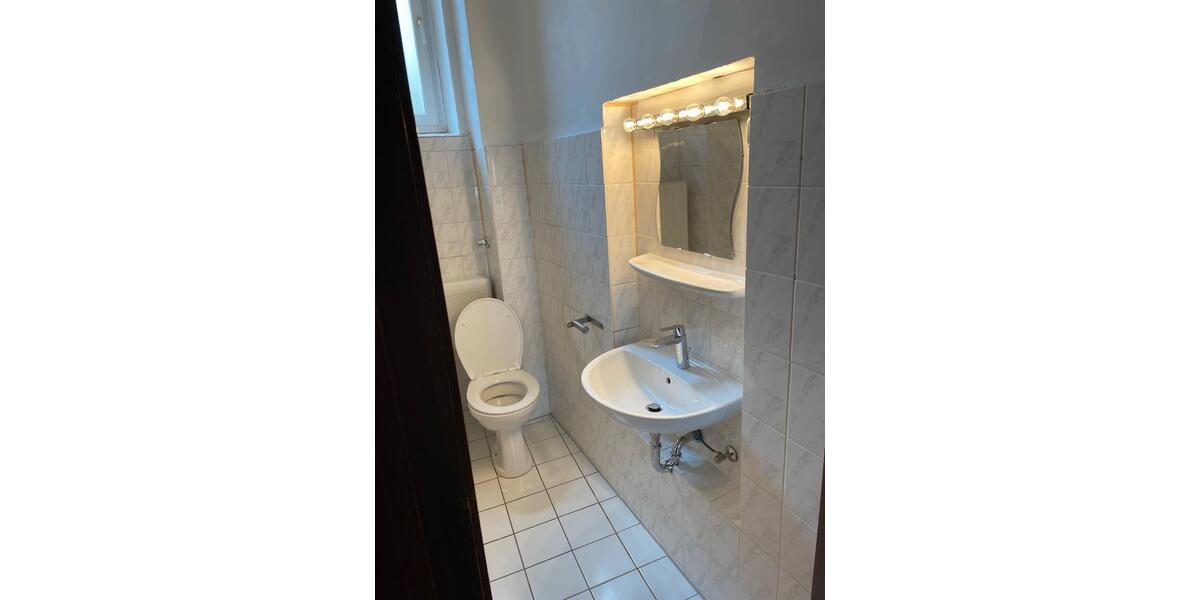 Etagenwohnung Frankfurt am Main Bockenheim - 4 Zimmer, 98 m&sup2;, 1.500&euro; | Angebot:26227370