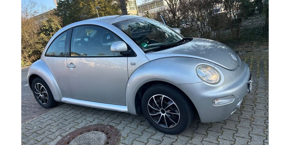 VW Beetle 72.000 km 2.450 &euro; Offenbach 63069