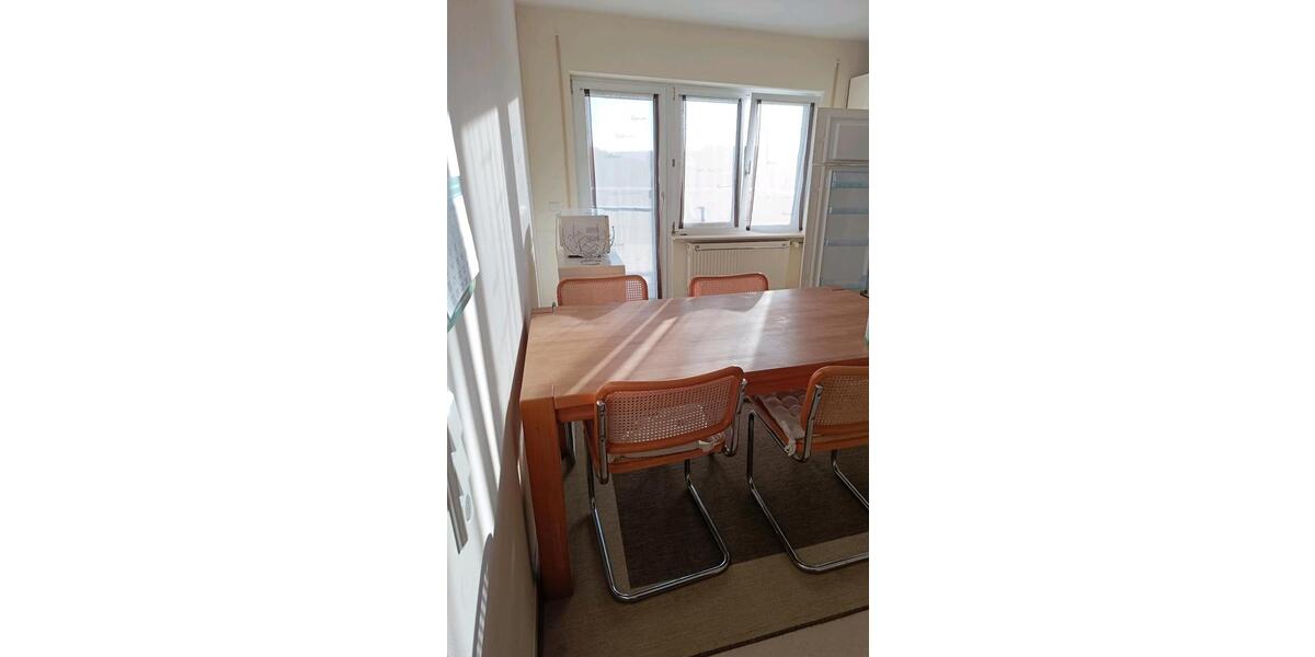 Etagenwohnung Friedberg (Hessen) - 4 Zimmer, 96 m&sup2;, 500&euro; | Angebot:26134399