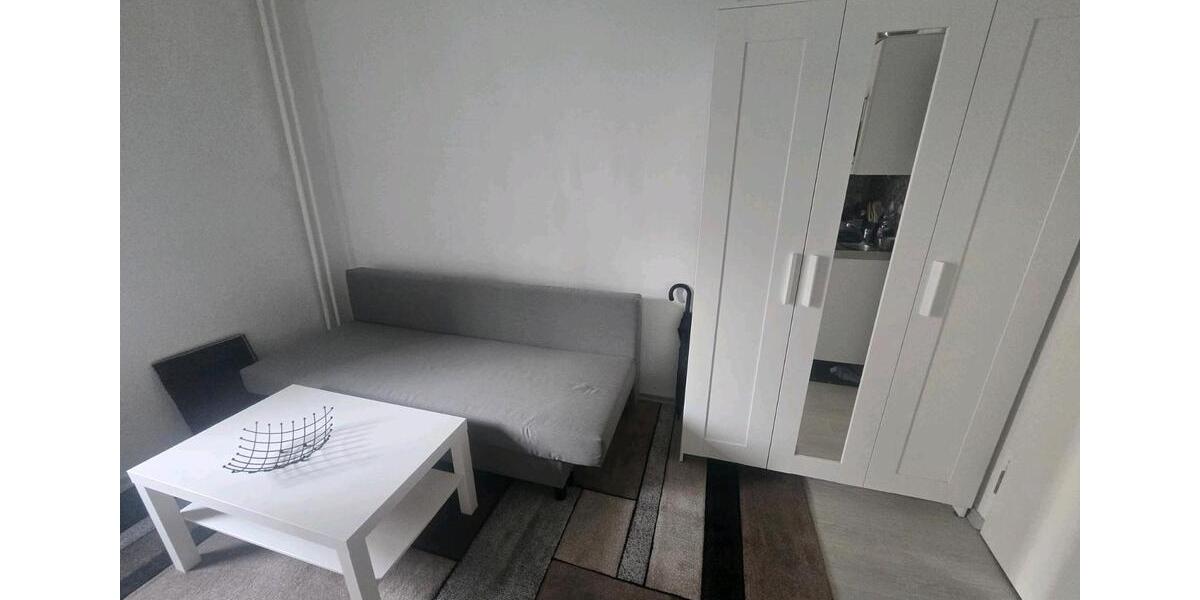Hochparterre Frankfurt am Main Nied - 1 Zimmer, 14 m&sup2;, 615&euro; | Angebot:26416301