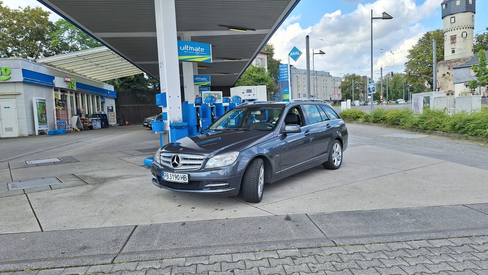 Mercedes-Benz C 220 237.377 km 7.600 &euro; Frankfurt am Main 60311