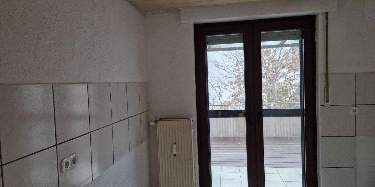 Etagenwohnung Hanau - 3 Zimmer, 79 m&sup2;, 995&euro; | Angebot:25677996
