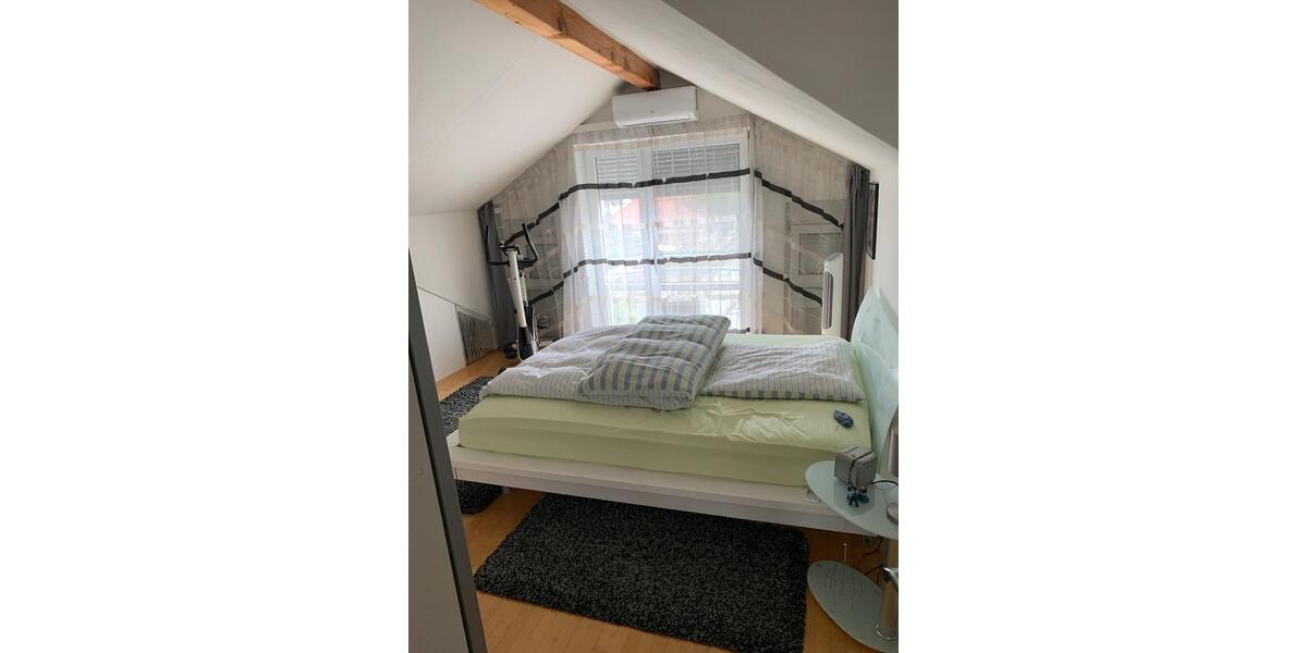 Dachgeschoßwohnung Rüsselsheim am Main - 2 Zimmer, 65 m&sup2;, 950&euro; | Angebot:26679034