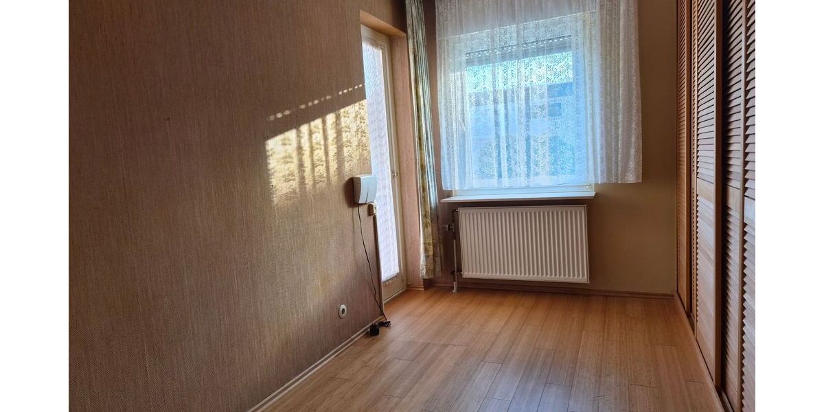 Reiheneckhaus mit Wintergarten in Schwalbach am Taunus - Einfamilienhaus Schwalbach am Taunus | Angebot:26986069