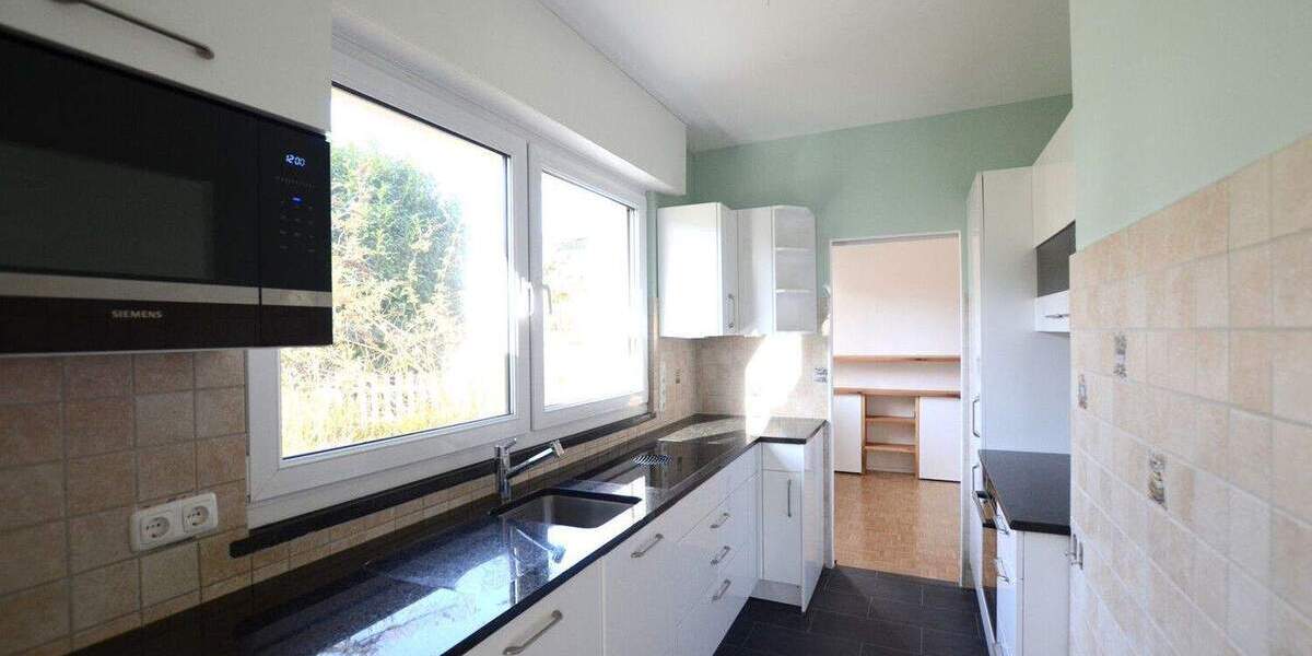 Einfamilienhaus Eschborn Niederhöchstadt - 5 Zimmer, 144 m&sup2;, 2.600&euro; | Angebot:25698554