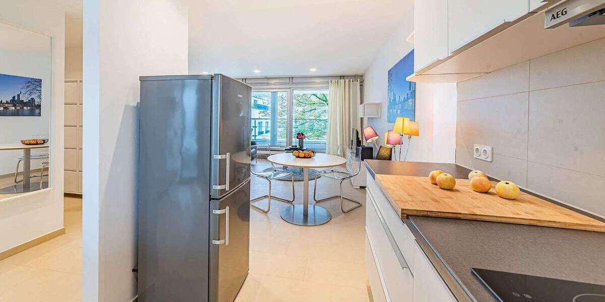 Etagenwohnung Frankfurt am Main Bahnhofsviertel - 2 Zimmer, 65 m&sup2;, 2.340&euro; | Angebot:24593862