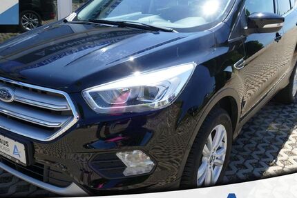 Ford Kuga 49.900 km 14.990 &euro; Karben 61184