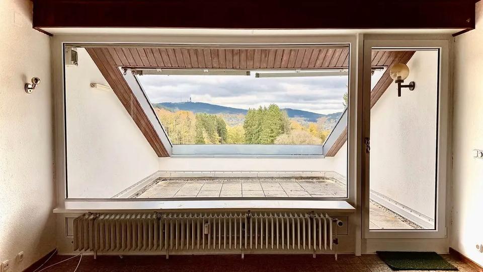 Dachgeschoßwohnung Schmitten im Taunus - 2 Zimmer, 50 m&sup2;, 105.000&euro; | Angebot:26794274