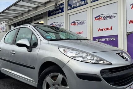 Peugeot 207 120.000 km 2.999 € Frankfurt am Main 60388