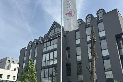 Bürofläche in bester Lage von Hanau Immobilienforum|Teilvermietung (Einzel Büroraum) 2 zimmer